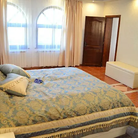 Deluxe Guest house