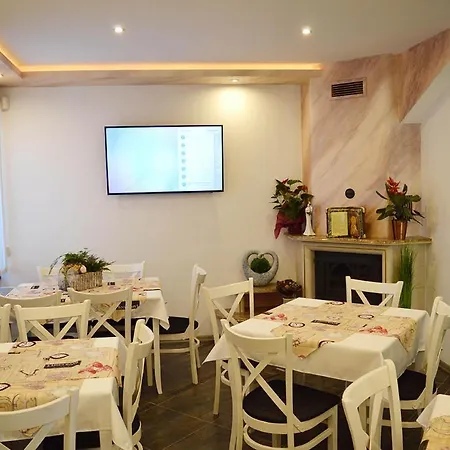 Guest house Deluxe Arbanasi